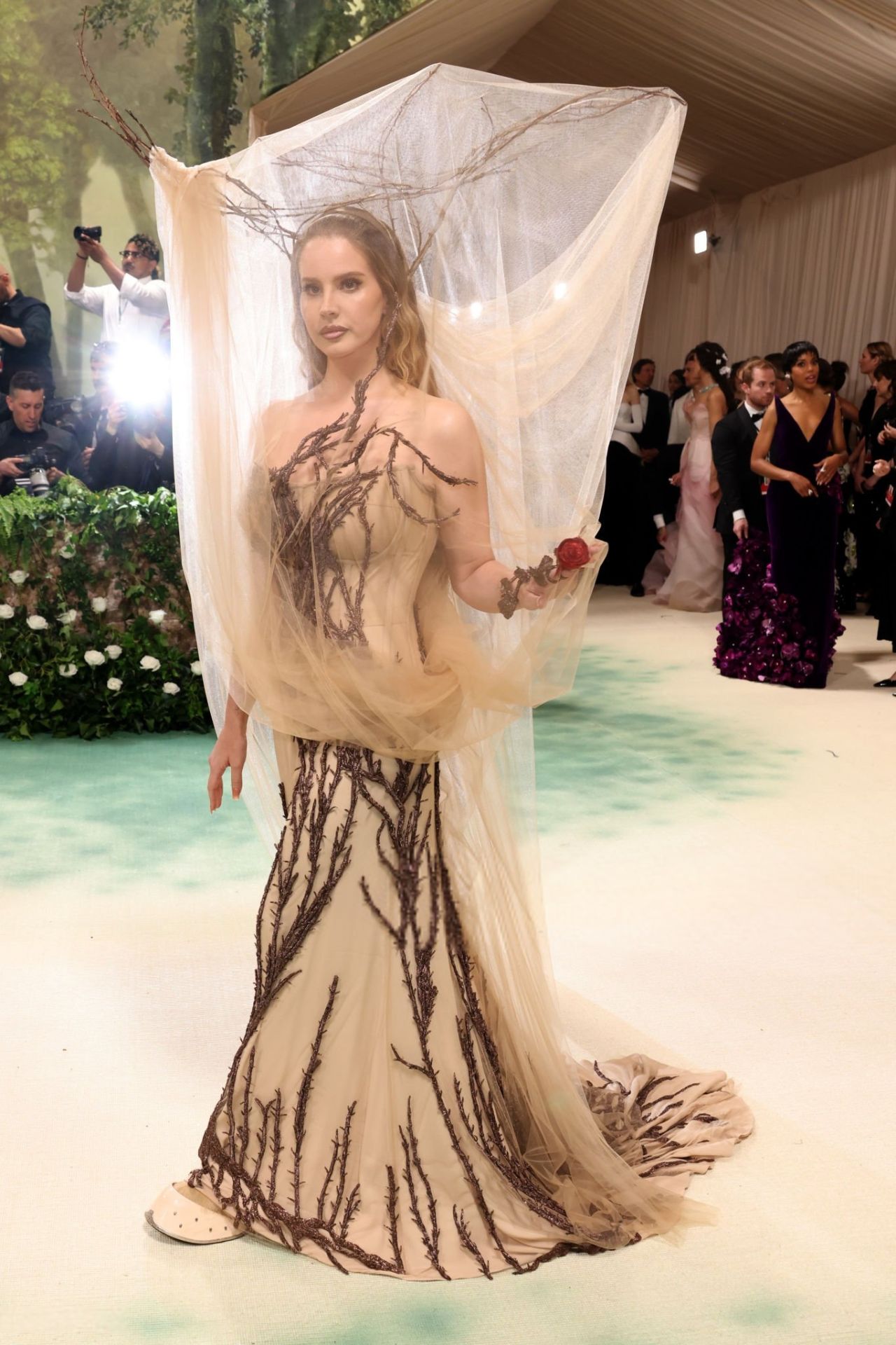 Lana Del Rey at 2024 Met Gala in New York08